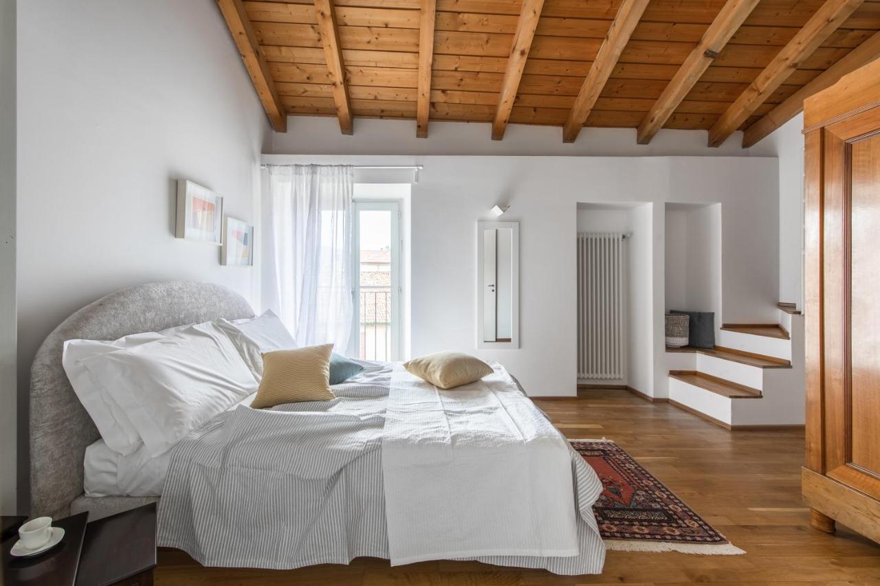 A Casa Nuccia Mansarda By Holiday Solutions Комо Экстерьер фото