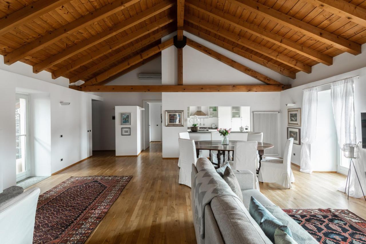 A Casa Nuccia Mansarda By Holiday Solutions Комо Экстерьер фото