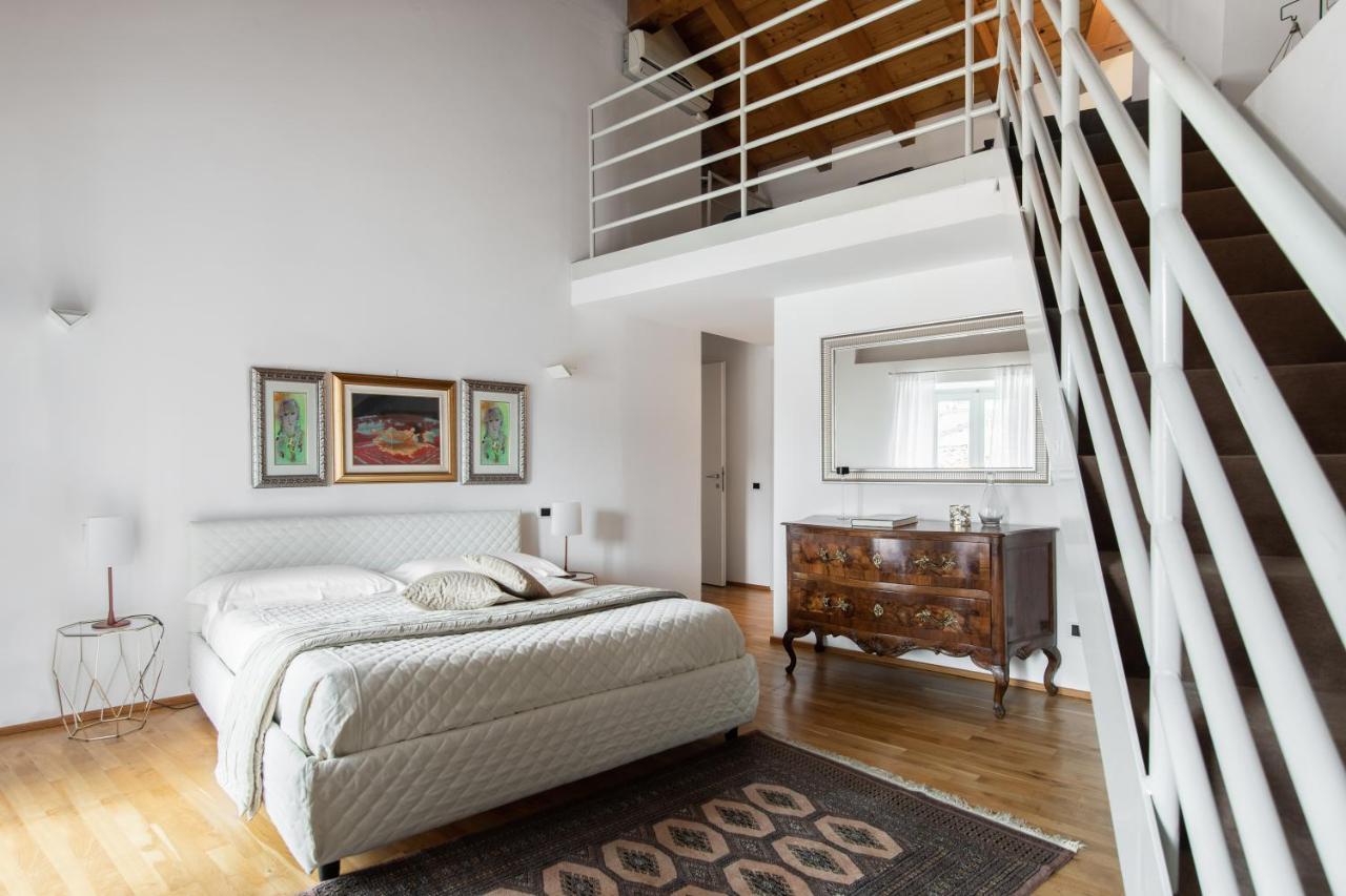 A Casa Nuccia Mansarda By Holiday Solutions Комо Экстерьер фото