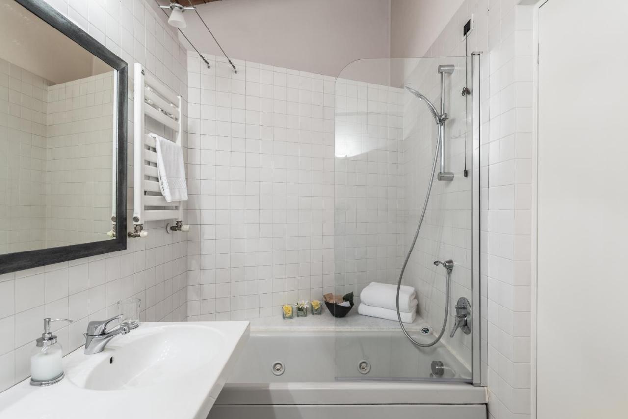 A Casa Nuccia Mansarda By Holiday Solutions Комо Экстерьер фото