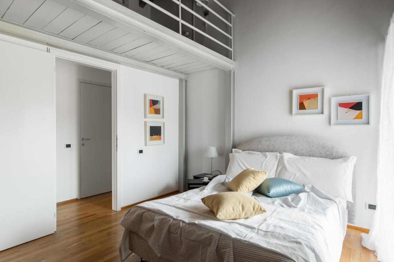 A Casa Nuccia Mansarda By Holiday Solutions Комо Экстерьер фото