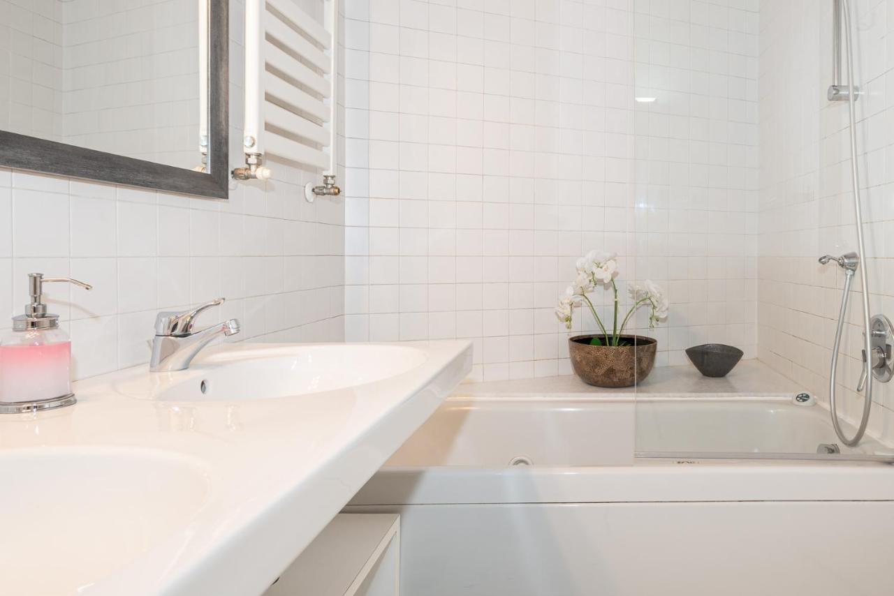 A Casa Nuccia Mansarda By Holiday Solutions Комо Экстерьер фото